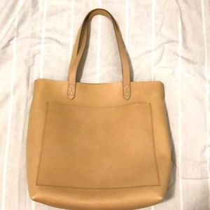 NWT Medium Transport